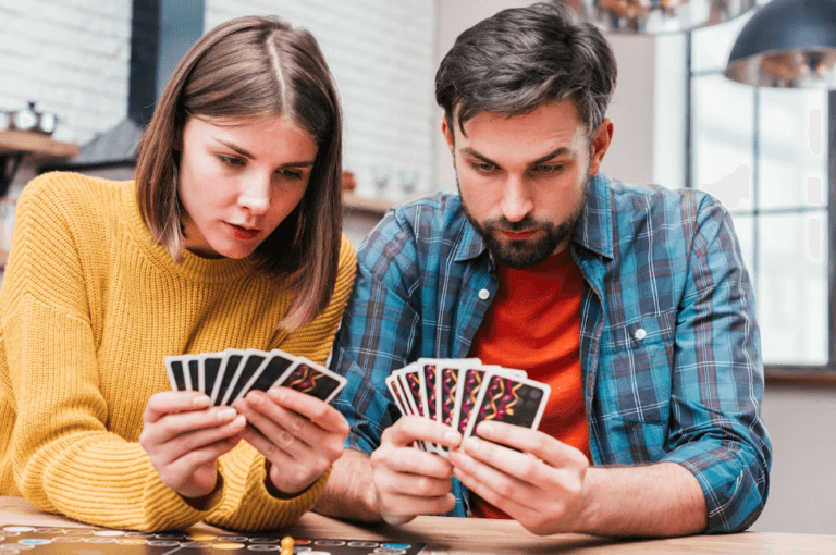 普遍的な面白さ！家族や友達と楽しめるトランプゲームベスト3