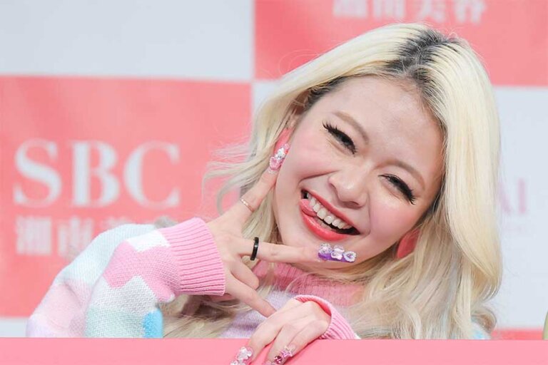 奇跡の一枚が話題に！本当はマジメなエルフ荒川の隠れた素顔とは