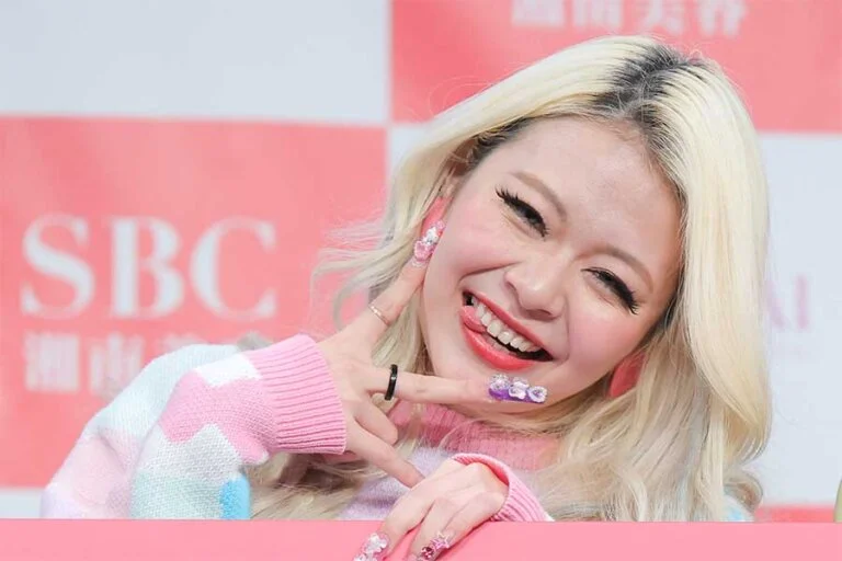 奇跡の一枚が話題に！本当はマジメなエルフ荒川の隠れた素顔とは